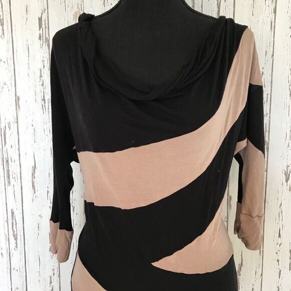 ⚜️Rhapsody Dress⚜️6 For $25  - Picture 3 of 8